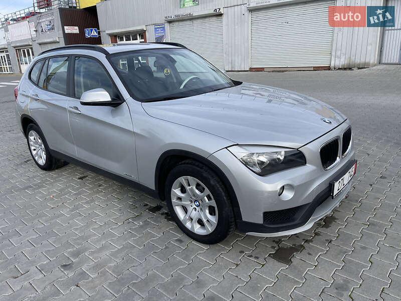 Позашляховик / Кросовер BMW X1 2014 в Чернівцях
