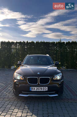 Внедорожник / Кроссовер BMW X1 2010 в Дунаевцах