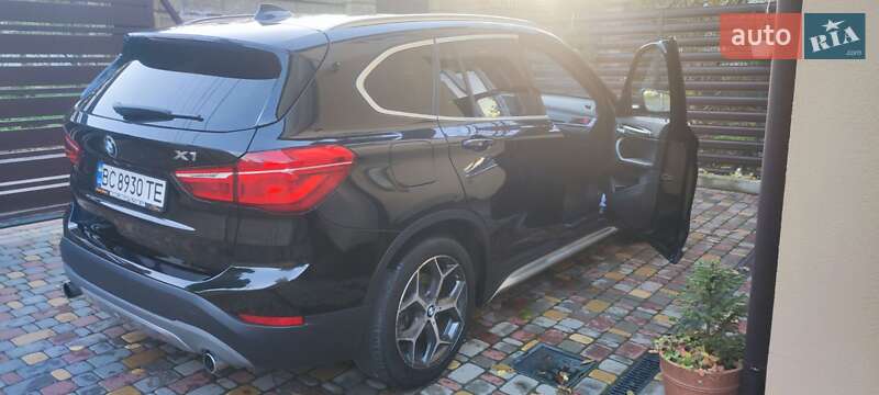 Внедорожник / Кроссовер BMW X1 2016 в Львове