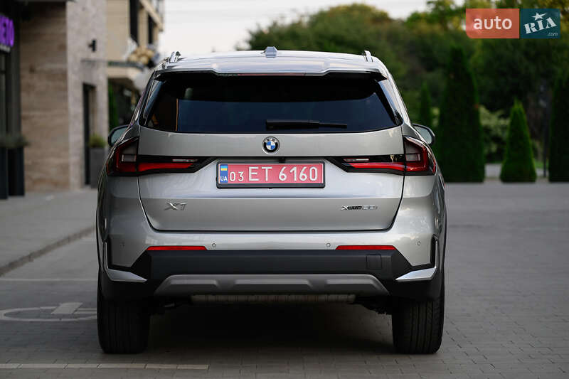 Внедорожник / Кроссовер BMW X1 2023 в Ужгороде
