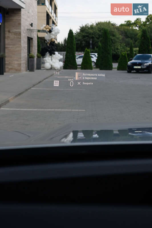 Внедорожник / Кроссовер BMW X1 2023 в Ужгороде