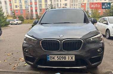 Позашляховик / Кросовер BMW X1 2018 в Рівному