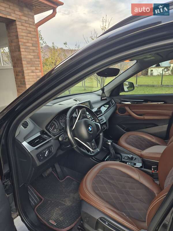 Позашляховик / Кросовер BMW X1 2016 в Тячеві