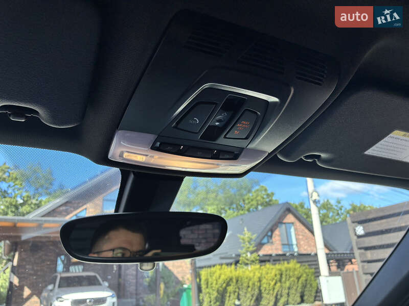 Внедорожник / Кроссовер BMW X1 2018 в Киеве