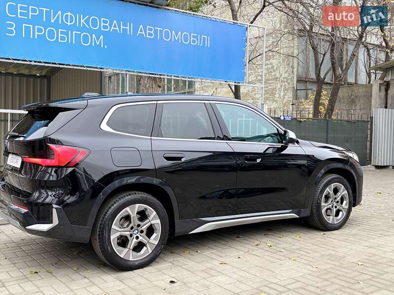 Внедорожник / Кроссовер BMW X1 2023 в Черкассах