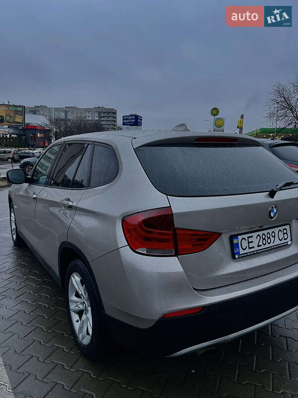 Позашляховик / Кросовер BMW X1 2011 в Чернівцях