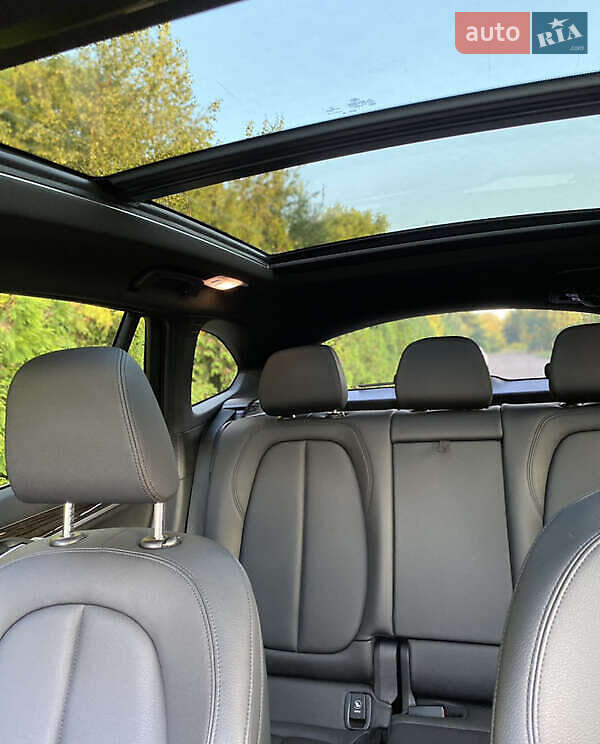 Позашляховик / Кросовер BMW X1 2018 в Києві