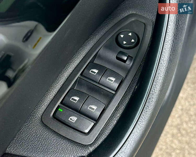 Внедорожник / Кроссовер BMW X1 2017 в Киеве фото 21 Внедорожник / Кроссовер BMW X1 2017 в Киеве