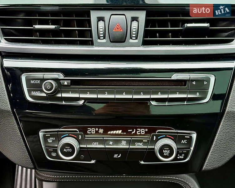 Внедорожник / Кроссовер BMW X1 2017 в Киеве фото 29 Внедорожник / Кроссовер BMW X1 2017 в Киеве