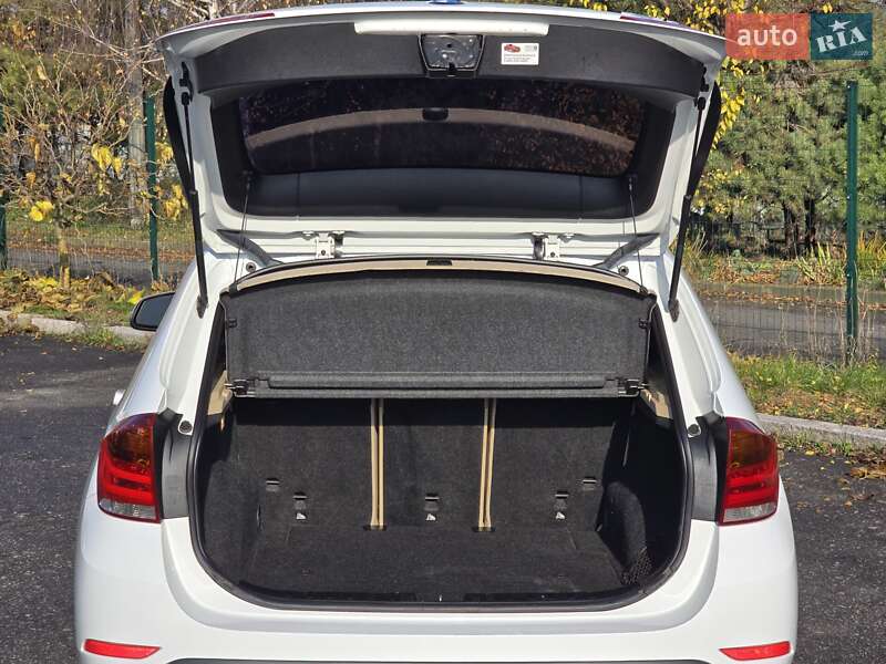 Позашляховик / Кросовер BMW X1 2012 в Хмельницькому