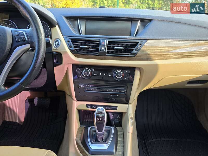 Позашляховик / Кросовер BMW X1 2012 в Хмельницькому