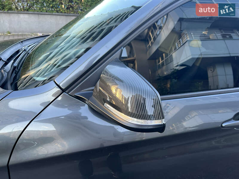 Внедорожник / Кроссовер BMW X1 2014 в Киеве