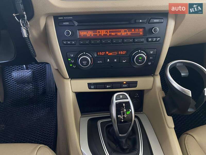 Позашляховик / Кросовер BMW X1 2014 в Миколаєві