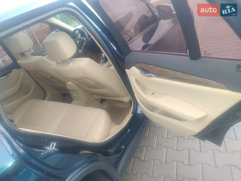 Внедорожник / Кроссовер BMW X1 2012 в Киеве