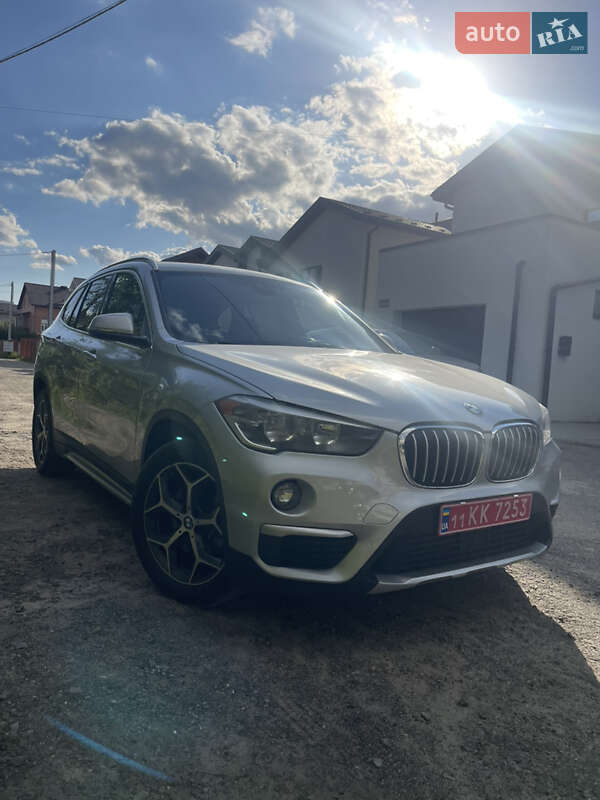 Позашляховик / Кросовер BMW X1 2018 в Києві
