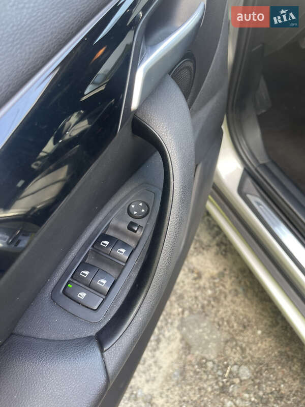 Позашляховик / Кросовер BMW X1 2018 в Києві