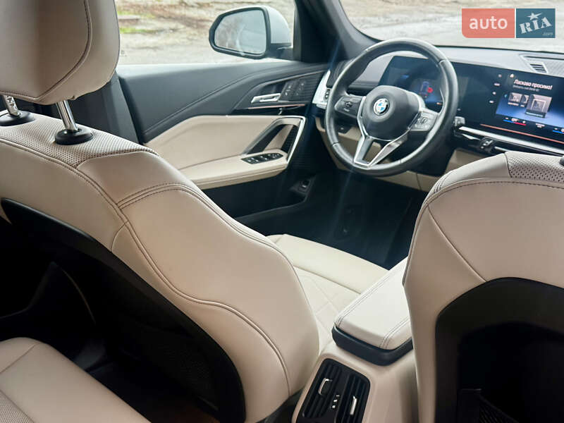 Внедорожник / Кроссовер BMW X1 2023 в Киеве фото 16 Внедорожник / Кроссовер BMW X1 2023 в Киеве