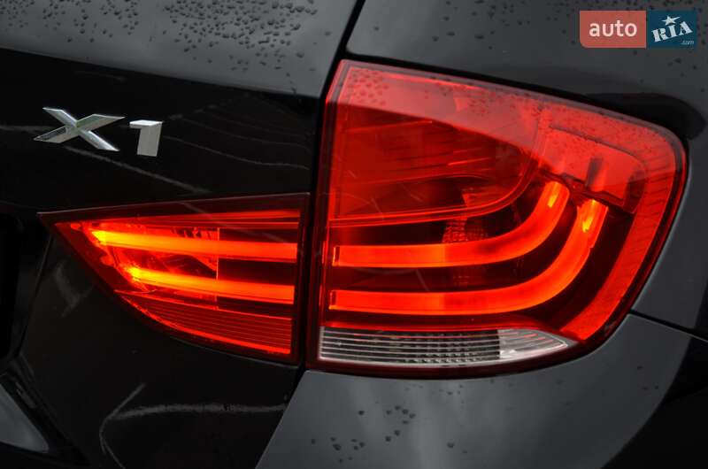 Внедорожник / Кроссовер BMW X1 2013 в Киеве
