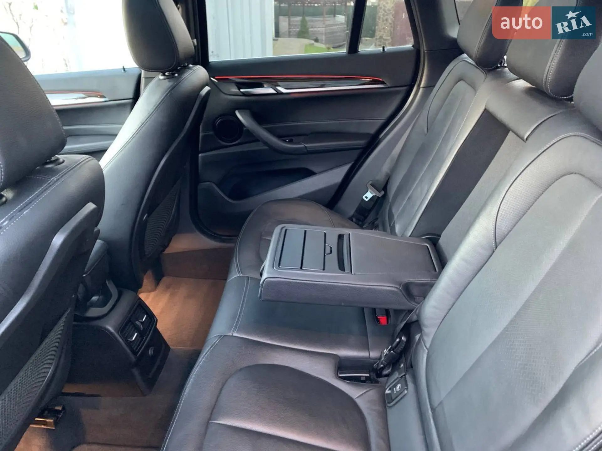 2016 BMW X1 - мініатюра 2