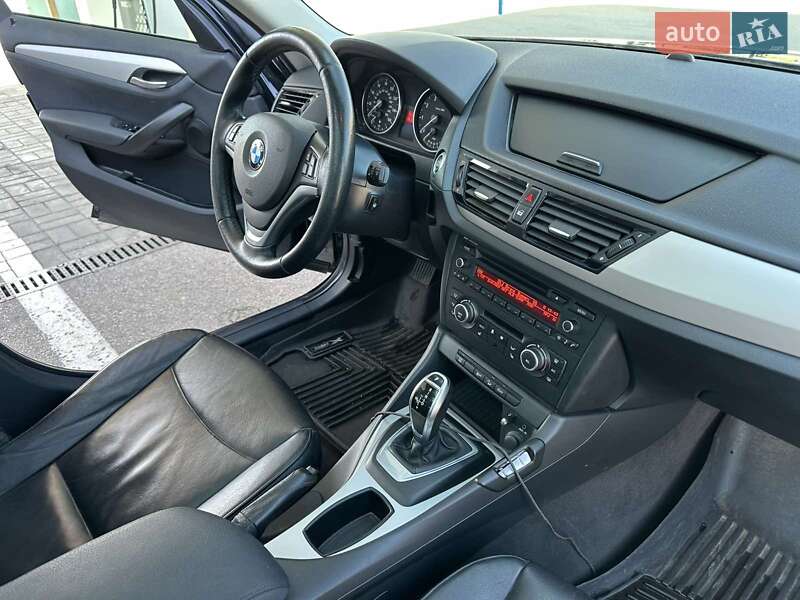 Внедорожник / Кроссовер BMW X1 2013 в Днепре