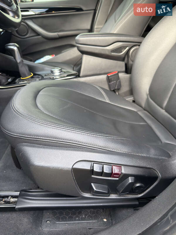 Внедорожник / Кроссовер BMW X1 2015 в Львове фото 18 Внедорожник / Кроссовер BMW X1 2015 в Львове