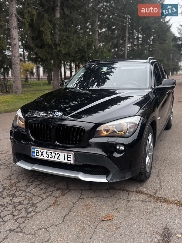 Внедорожник / Кроссовер BMW X1 2011 в Христиновке