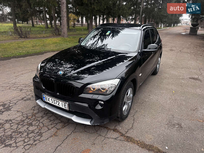 Внедорожник / Кроссовер BMW X1 2011 в Христиновке