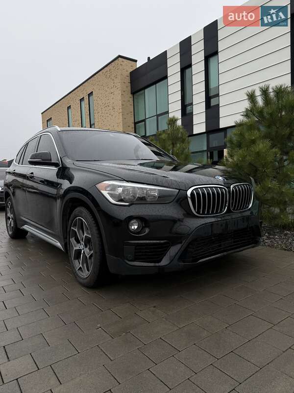 Внедорожник / Кроссовер BMW X1 2019 в Хмельницком