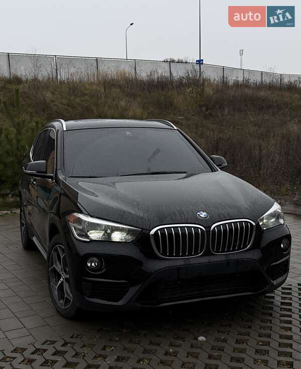 Внедорожник / Кроссовер BMW X1 2019 в Хмельницком