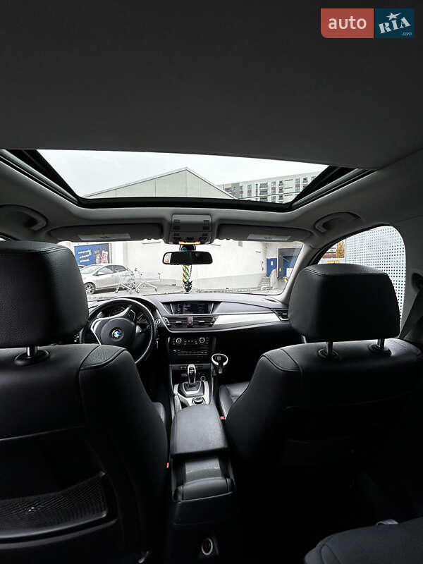 Внедорожник / Кроссовер BMW X1 2014 в Одессе