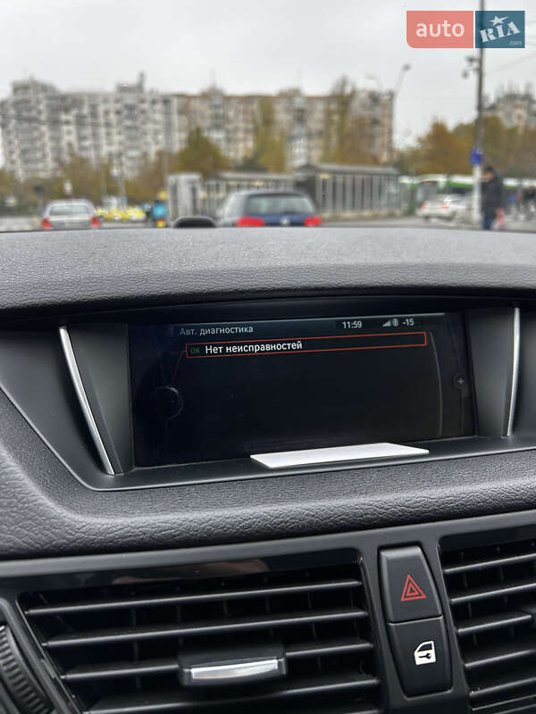 Внедорожник / Кроссовер BMW X1 2014 в Одессе