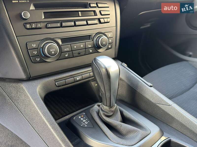 Внедорожник / Кроссовер BMW X1 2012 в Львове фото 14 Внедорожник / Кроссовер BMW X1 2012 в Львове