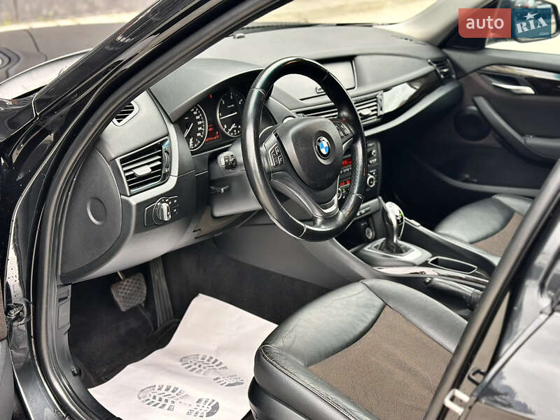Позашляховик / Кросовер BMW X1 2013 в Києві