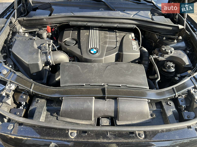 Позашляховик / Кросовер BMW X1 2011 в Києві