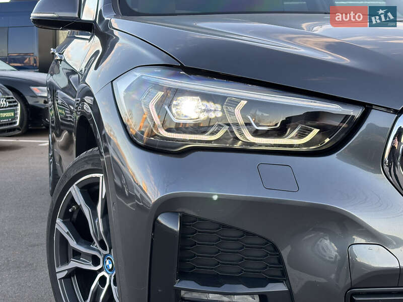 Позашляховик / Кросовер BMW X1 2022 в Києві фото 3 Позашляховик / Кросовер BMW X1 2022 в Києві