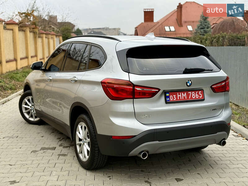 Внедорожник / Кроссовер BMW X1 2018 в Ужгороде