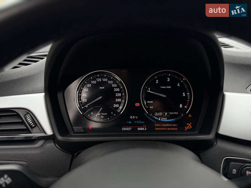 Внедорожник / Кроссовер BMW X1 2018 в Ужгороде