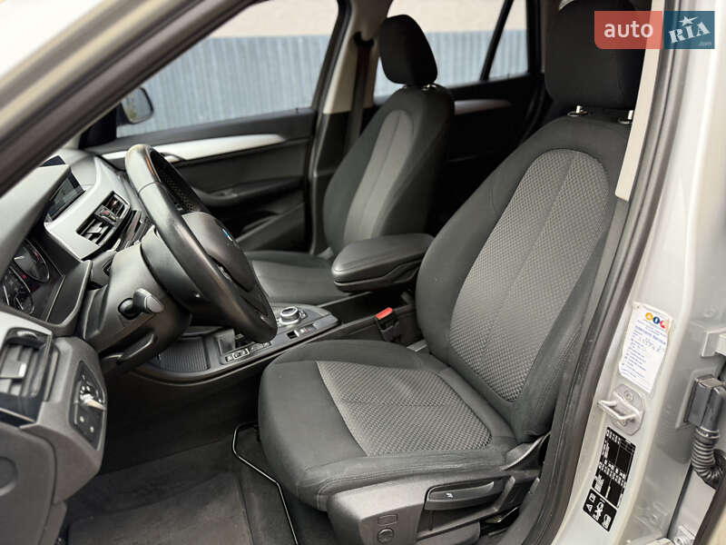 Внедорожник / Кроссовер BMW X1 2018 в Ужгороде