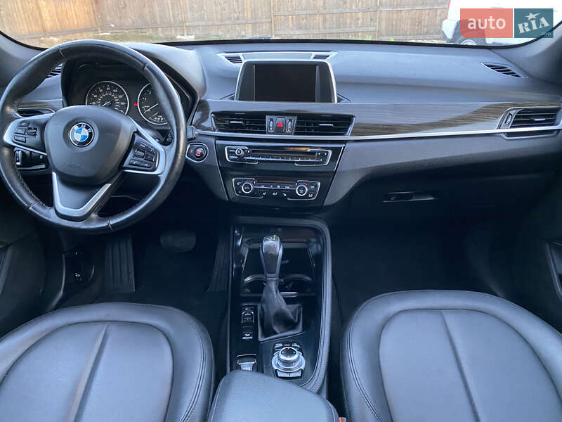 Внедорожник / Кроссовер BMW X1 2016 в Коломые фото 14 Внедорожник / Кроссовер BMW X1 2016 в Коломые
