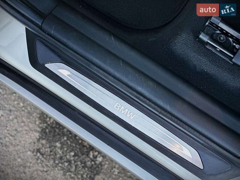 Внедорожник / Кроссовер BMW X1 2016 в Киеве