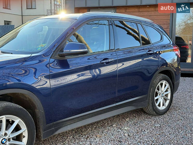 Внедорожник / Кроссовер BMW X1 2015 в Стрые