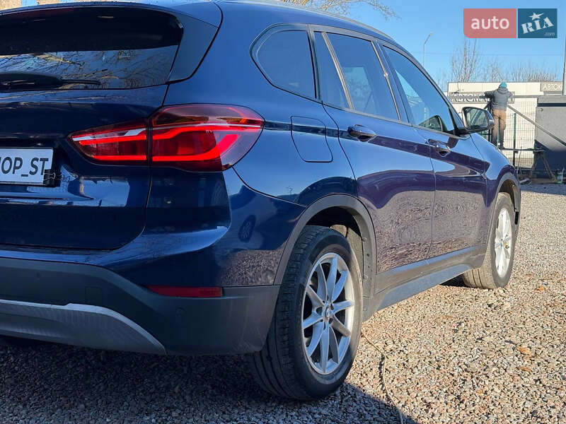 Внедорожник / Кроссовер BMW X1 2015 в Стрые