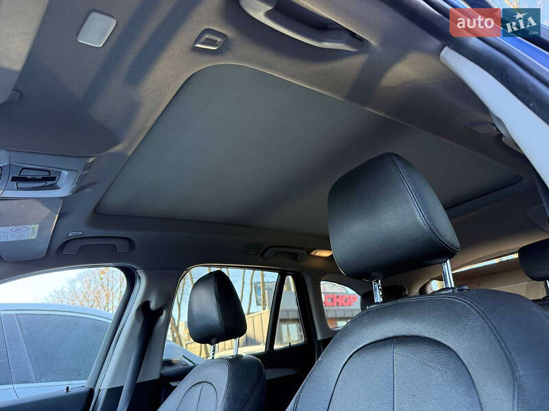 Внедорожник / Кроссовер BMW X1 2015 в Стрые