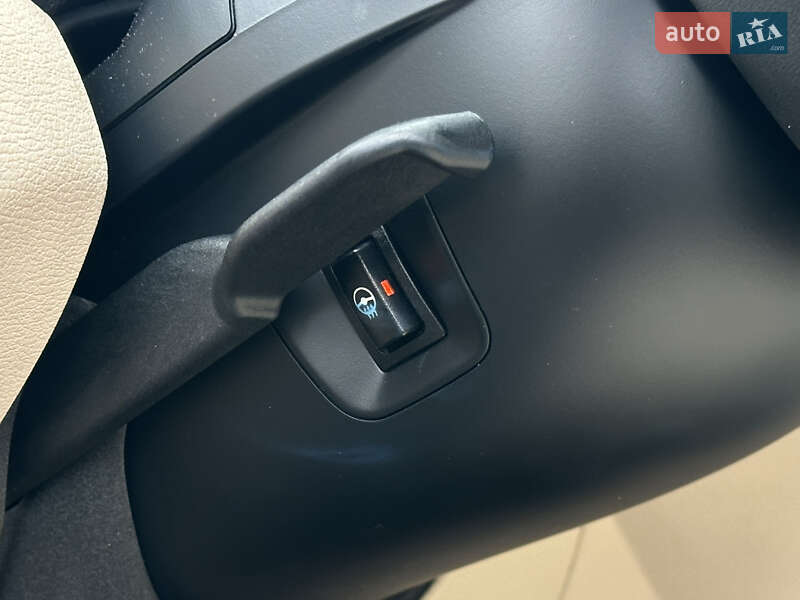 Внедорожник / Кроссовер BMW X1 2017 в Сарнах фото 26 Внедорожник / Кроссовер BMW X1 2017 в Сарнах