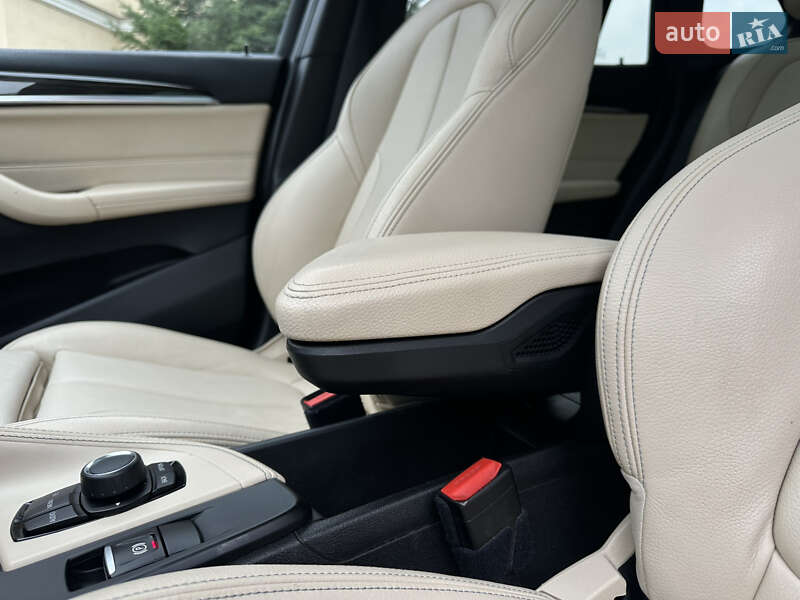 Внедорожник / Кроссовер BMW X1 2017 в Сарнах фото 30 Внедорожник / Кроссовер BMW X1 2017 в Сарнах