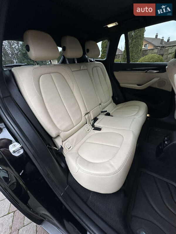 Внедорожник / Кроссовер BMW X1 2017 в Сарнах фото 37 Внедорожник / Кроссовер BMW X1 2017 в Сарнах