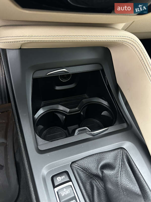 Внедорожник / Кроссовер BMW X1 2017 в Сарнах фото 51 Внедорожник / Кроссовер BMW X1 2017 в Сарнах