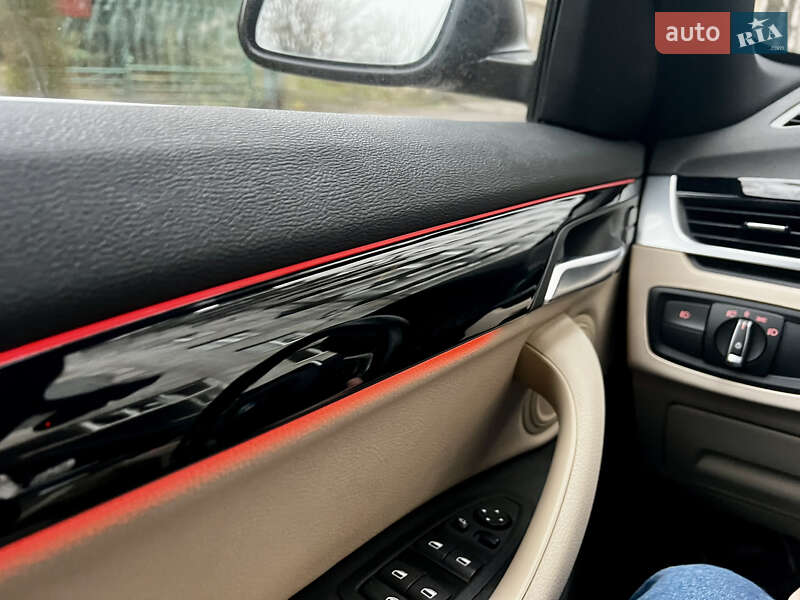 Внедорожник / Кроссовер BMW X1 2017 в Львове