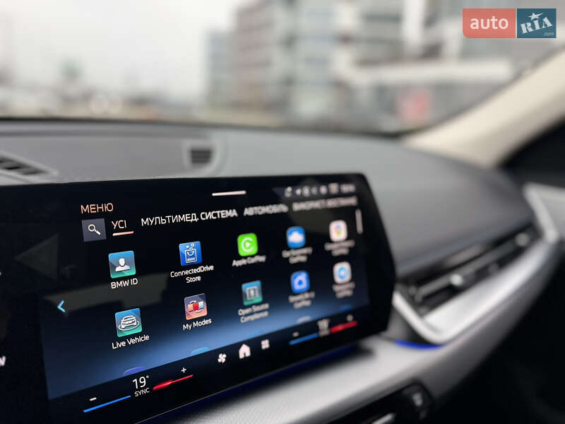 Внедорожник / Кроссовер BMW X1 2024 в Львове