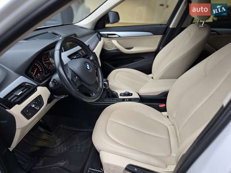 Позашляховик / Кросовер BMW X1 2017 в Одесі